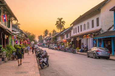 Eski kasaba Luang Prabang, Laos, gün batımında