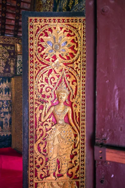 Detalhes Tiro Wat Xieng Thong Templo Mais Popular Luang Pra — Fotografia de Stock