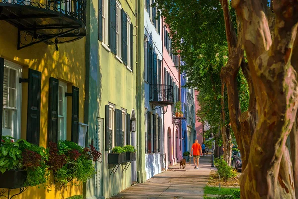 Rainbow Row Bunte Und Gut Erhaltene Historische Georgische Reihenhäuser Charleston — Stockfoto