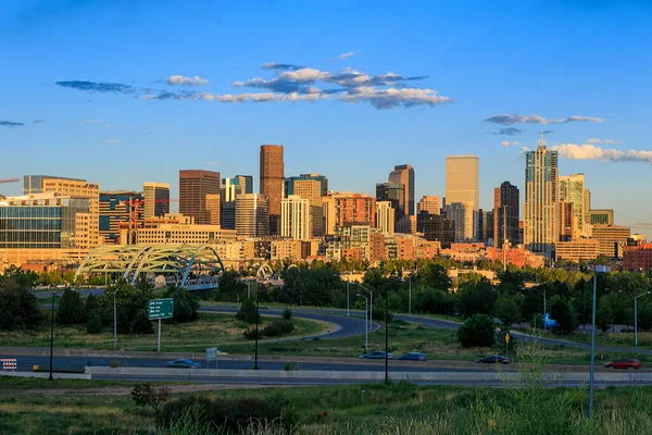 Panorama Der Skyline Von Denver Lange Belichtung Der Dämmerung — Stockfoto