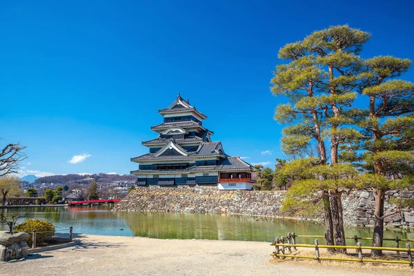 Castillo Matsumoto Japón Con Cielo Azul — Foto de Stock
