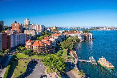 Sydney 'de mavi gökyüzü olan Kirribilli gökyüzü