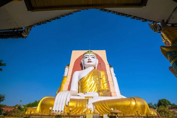Bago Myanmar Daki Kyaikpun Buddha Buda Nın Dört Yüzü — Stok fotoğraf