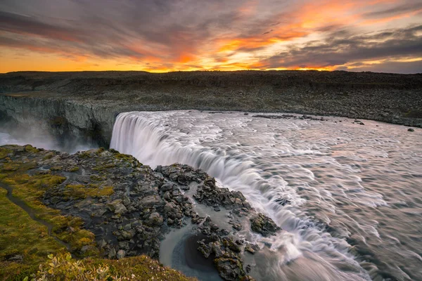 Wodospad Detifoss Zachodem Słońca Islandia — Zdjęcie stockowe