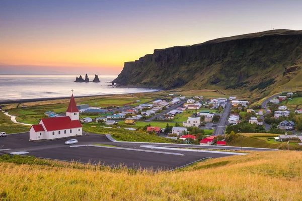 Veduta Della Chiesa Vik Durante Tramonto Islanda — Foto Stock