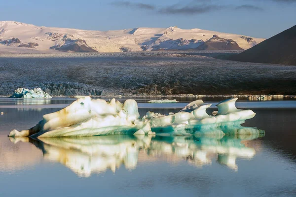 Laguna Jokulsarlon Con Cielo Azul Iceberg Flotante Islandia — Foto de Stock