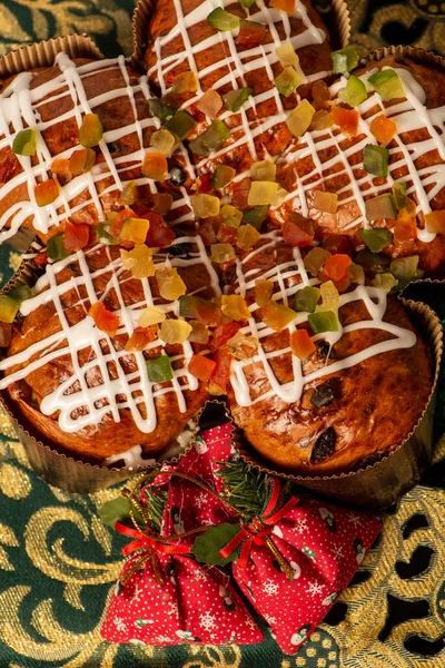 Panettone Topped Candied Fruit White Chocolate Sauce — Stock Photo, Image