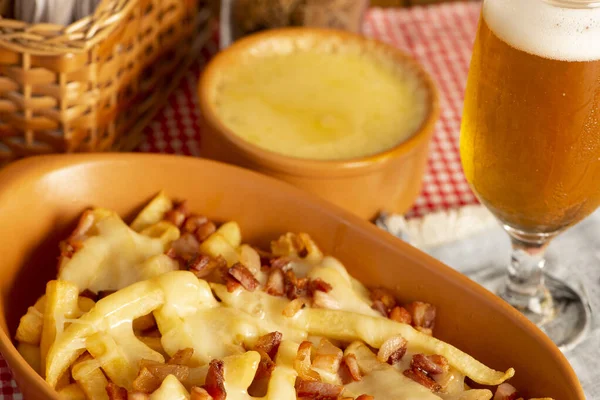 Portion Frites Fromage Bacon — Photo
