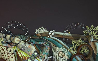 arka plan ile farklı takılar