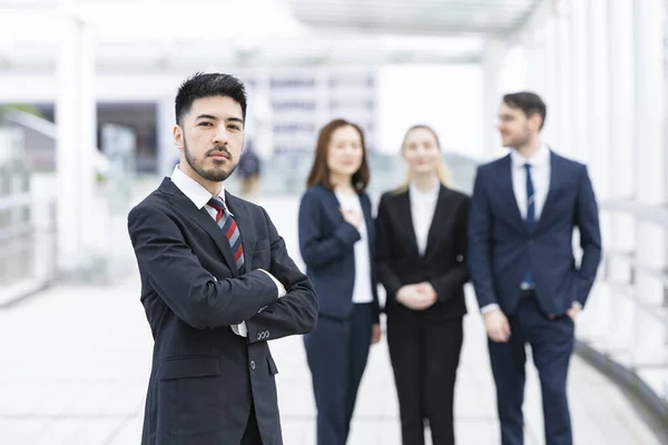 Equipe Empresários Composta Por Membros Masculinos Femininos Várias Nacionalidades — Fotografia de Stock