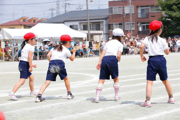 Instantánea Una Reunión Atlética Celebrada Una Escuela Primaria Japón — Foto de Stock