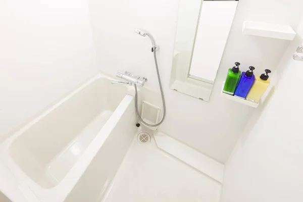 Ευρεία Γωνία Φωτογραφία Φωτεινό Και Καθαρά Καθαρισμένο Μπάνιο Ντους Και — Φωτογραφία Αρχείου