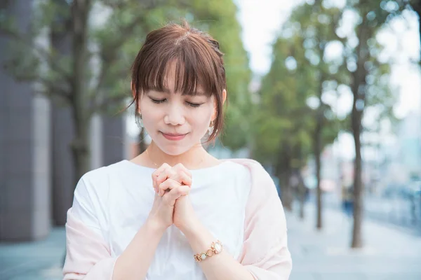 야외에서 모으고 아시아 — 스톡 사진