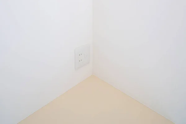 Konut Odasının Duvarına Yerleştirilmiş Bir Tür Priz — Stok fotoğraf