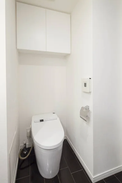 Знімок Білого Чистого Туалету Пральній Шафі — стокове фото