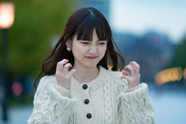 Asian Japanese Young Woman Who Frowns Expresses Angry Emotions — Stock Photo, Image