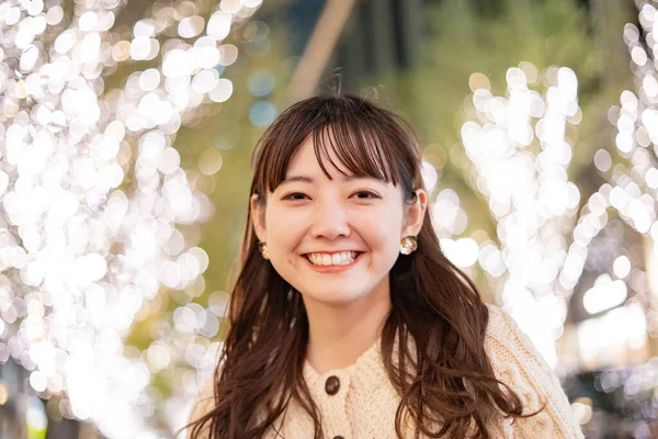 Une Jeune Femme Asiatique Japonaise Regardant Les Illuminations Qui Colorent — Photo
