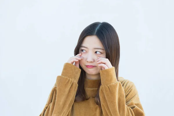 Jeune Femme Asiatique Japonaise Posant Pleurant Avec Les Mains Sur — Photo