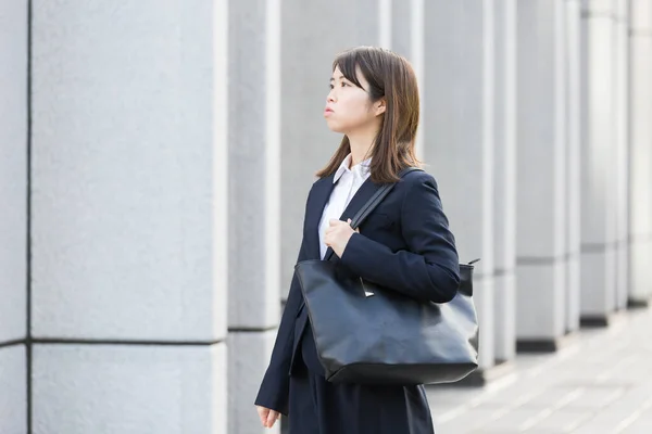 Aziatisch Japans Jonge Vrouwelijke Student Zoek Naar Een Baan — Stockfoto