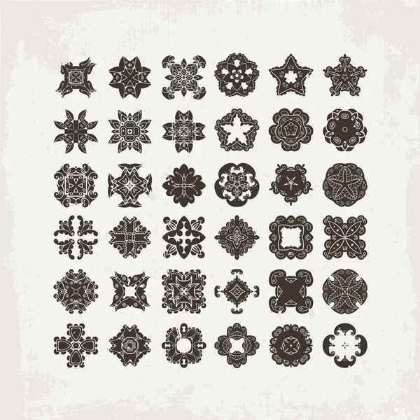 Набор декоративных векторных символов мандала. Татуировка кружева Мехнди. Восточное плетение . — стоковый вектор