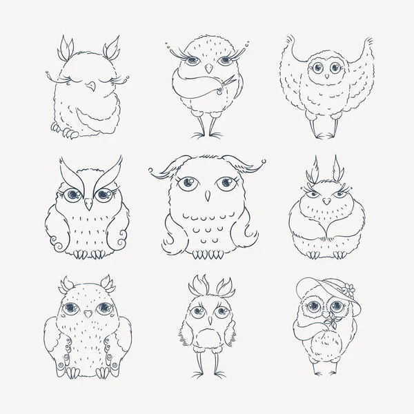 Sevimli çizgi baykuş. Doodle tarzı çok güzel owlet. — Stok Vektör