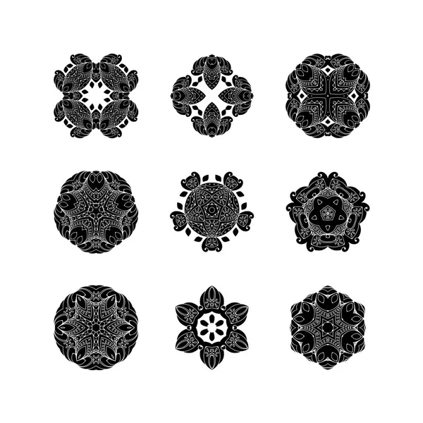 Набор декоративных векторных символов мандала. Татуировка кружева Мехнди. Восточное плетение . — стоковый вектор