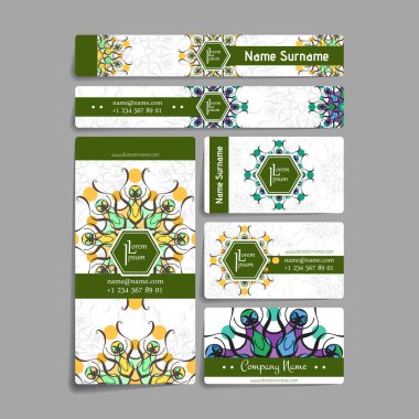 Vektör tasarım şablonları kümesi. Çiçek daire süsleme ile kartvizit. Mandala stili.