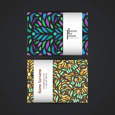 Vektör tasarım şablonları kümesi. Kartvizit daire süsleme ile.