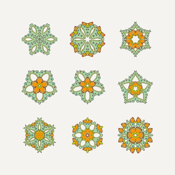 Ensemble de symboles mandala vectoriels ornés. Tatouage de dentelle Mehndi. Tissage oriental aux coins tranchants . — Image vectorielle