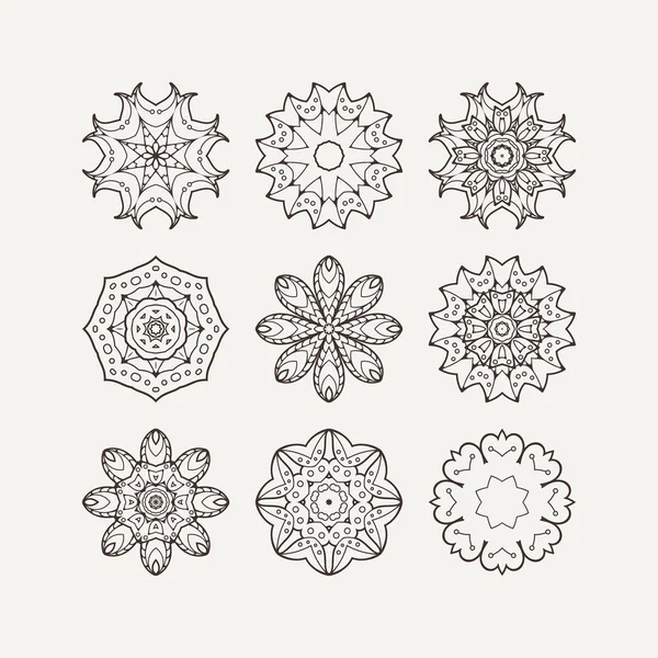 Набір орнаментальних векторних символів мандали. Мехді татуювання на мереживі. Східне плетіння . — стоковий вектор