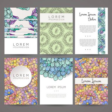 Vektör tasarım şablonları kümesi. Broşürler rasgele çiçek tarzı. Kartvizit çiçek daire süsleme ile.