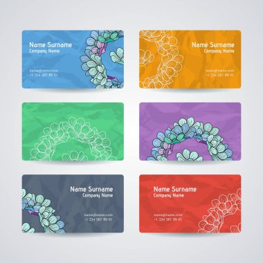 Vektör tasarım şablonları kümesi. Broşürler rasgele çiçek tarzı. Kartvizit çiçek daire süsleme ile.