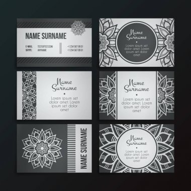 Vektör tasarım şablonları kümesi. Çiçek daire süsleme ile kartvizit. Mandala stili.