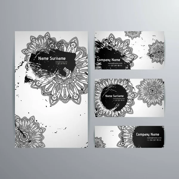 Conjunto de plantillas de diseño vectorial. Tarjeta de visita con adorno de círculo floral . — Vector de stock