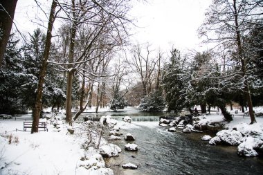 İngiliz Bahçesinde Eisbach