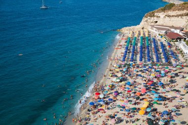 Tropea Beach, plaj manzarasına sahip görünüm platformu
