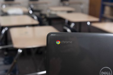 Elgin, Illinois - 2019 dolayları: Sınıfta bir Dell Chromebook.