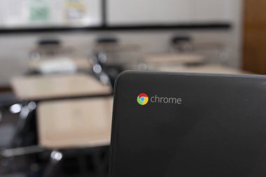 Elgin, Illinois - 2019 dolayları: Sınıfta bir Dell Chromebook.