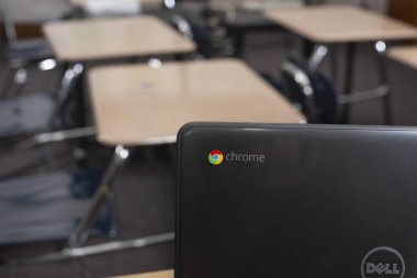 Elgin, Illinois - 2019 dolayları: Sınıfta bir Dell Chromebook.