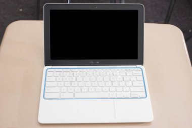 Elgin, Illinois - 2019 dolaylarında: Sınıfta bir HP Chromebook. 