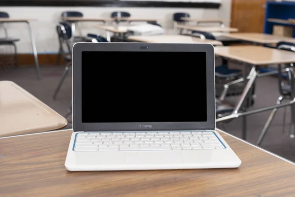 Elgin, Illinois - 2019 dolaylarında: Sınıfta bir HP Chromebook. 