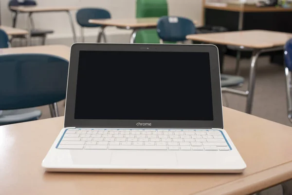 Elgin, Illinois - 2019 dolaylarında: Sınıfta HP Edition Chromebook.