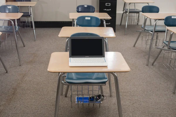 Elgin, Illinois - 2019 dolaylarında: Sınıfta HP Edition Chromebook.