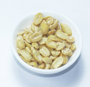 yer fıstığı, sağlıklı, yığın, makro, beyaz arka plan, meyve, amerikan yemeği, fotoğraf, kavrulmuş, mevsimlik, vegan, aperatif, beslenme, vejetaryen, kalori, yakın plan, krema, kabuk, kuru, yemek ve içecek, nesneler, baklagil, ceviz kabuğu,