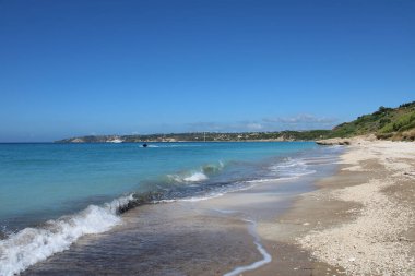 Deniz manzaralı güzel dalgalar.