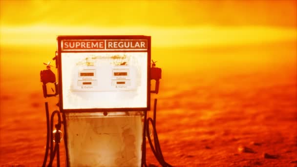 A vintage rusted gas pump abandoned in the desert — Stock Video