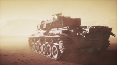 2. Dünya Savaşı Tankı çölde kum fırtınasında