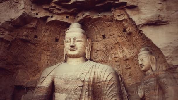 Buddha Stenhuggning av Yungang grottor — Stockvideo
