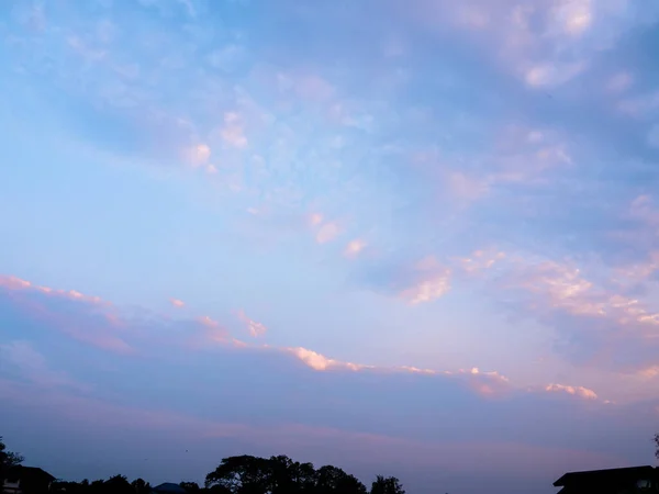 Abstract Groups Stratus Clouds Height Sky Sunsets Stunning Springtime Weather — 스톡 사진