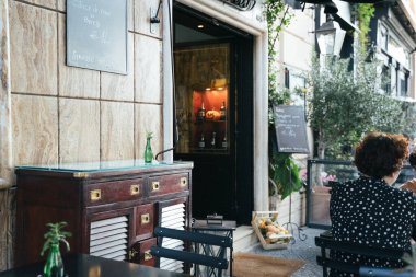 Napoli, İtalya, 25 Ekim 2020 Napoli, İtalya sokakları manzaralı